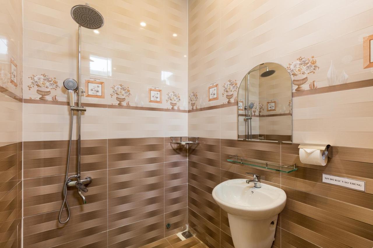Oyo 960 Hoai Tam Hotel Phan Thiet Exterior foto